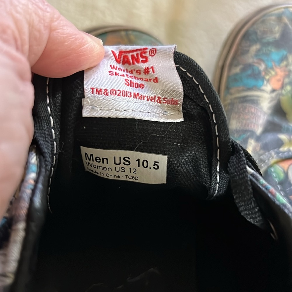 Vans vintage marvel sneakers - Picture 8 of 8